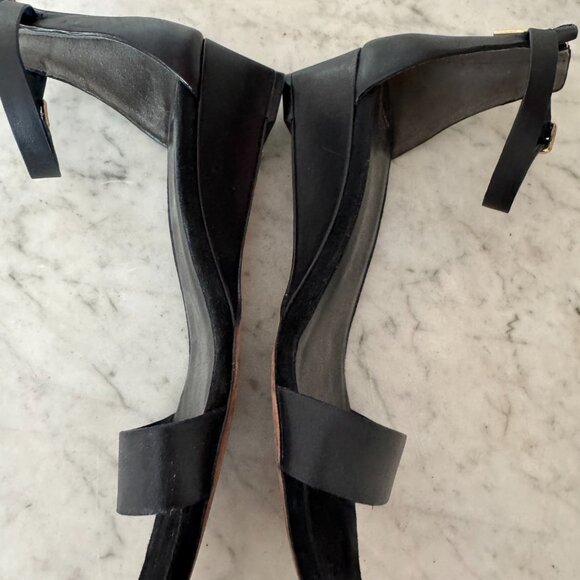 Cole Haan Women's flats - Picture 3 of 5